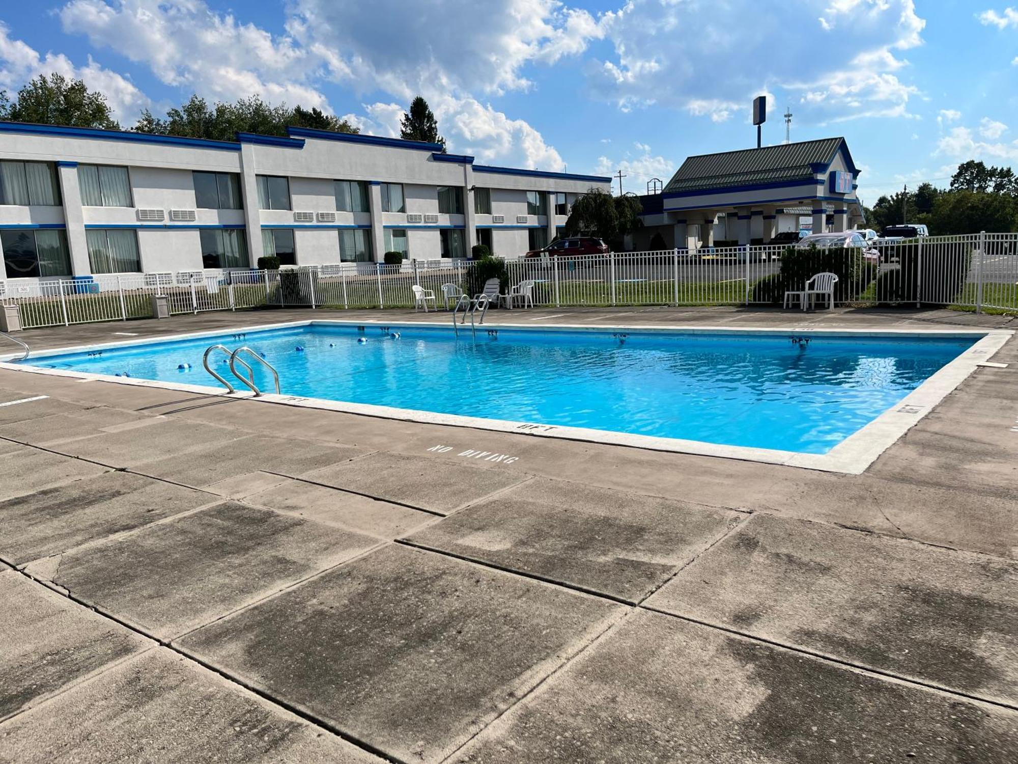 Studio 6 Suites Clarion, Pa Exteriör bild
