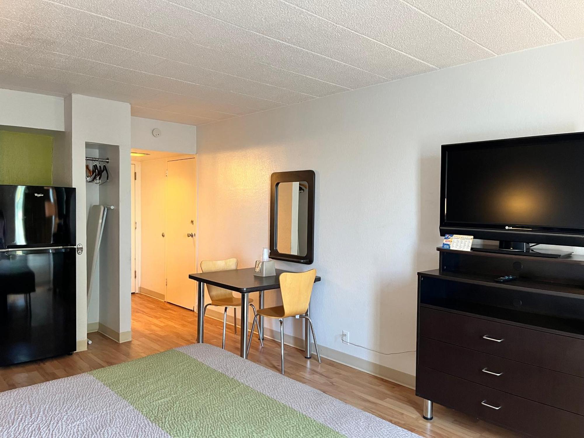Studio 6 Suites Clarion, Pa Exteriör bild